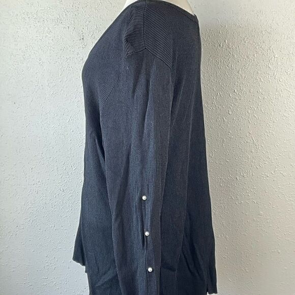 EUC Rebel Wilson x Angels Womens Black Knit Top Cutout Sleeves with Pearls 2X - Picture 2 of 7